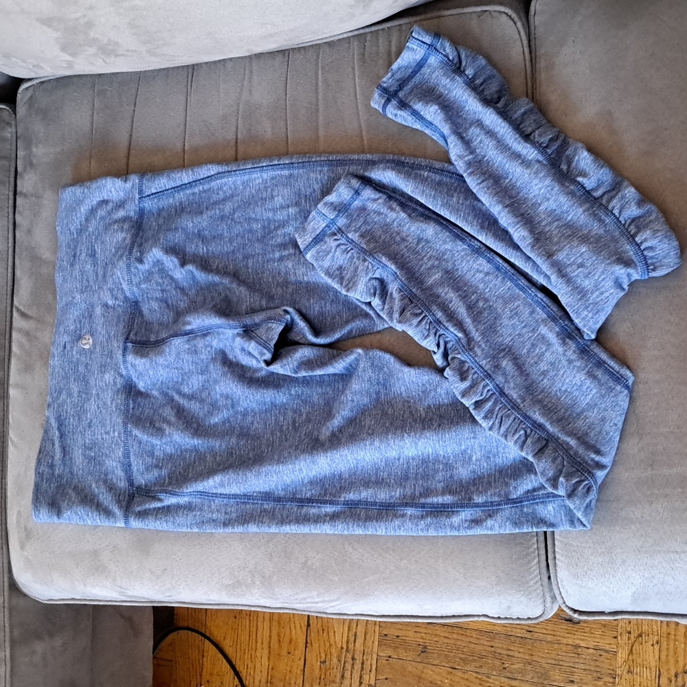 Blue Lululemon leggings size 6